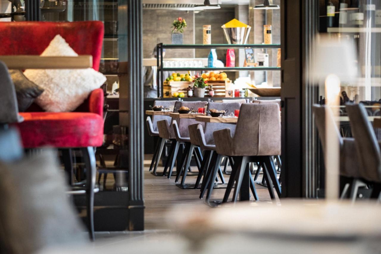 Eriks Hotel 4*